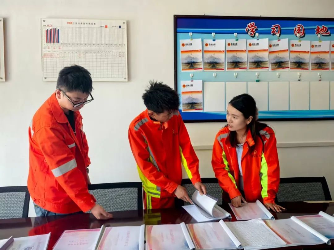 路況_養(yǎng)護工區(qū)安全檢查_公路養(yǎng)護月度考核