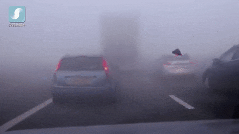 出行提示_秋冬交通安全指南_行人騎行安全注意事項