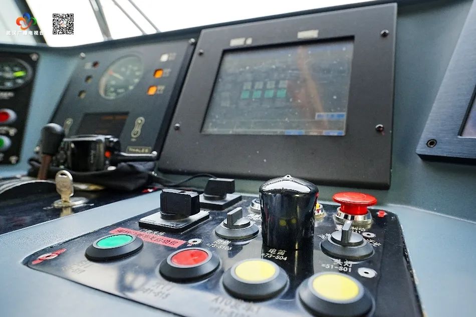 高考出行提示_出行提示_出行提示圖片