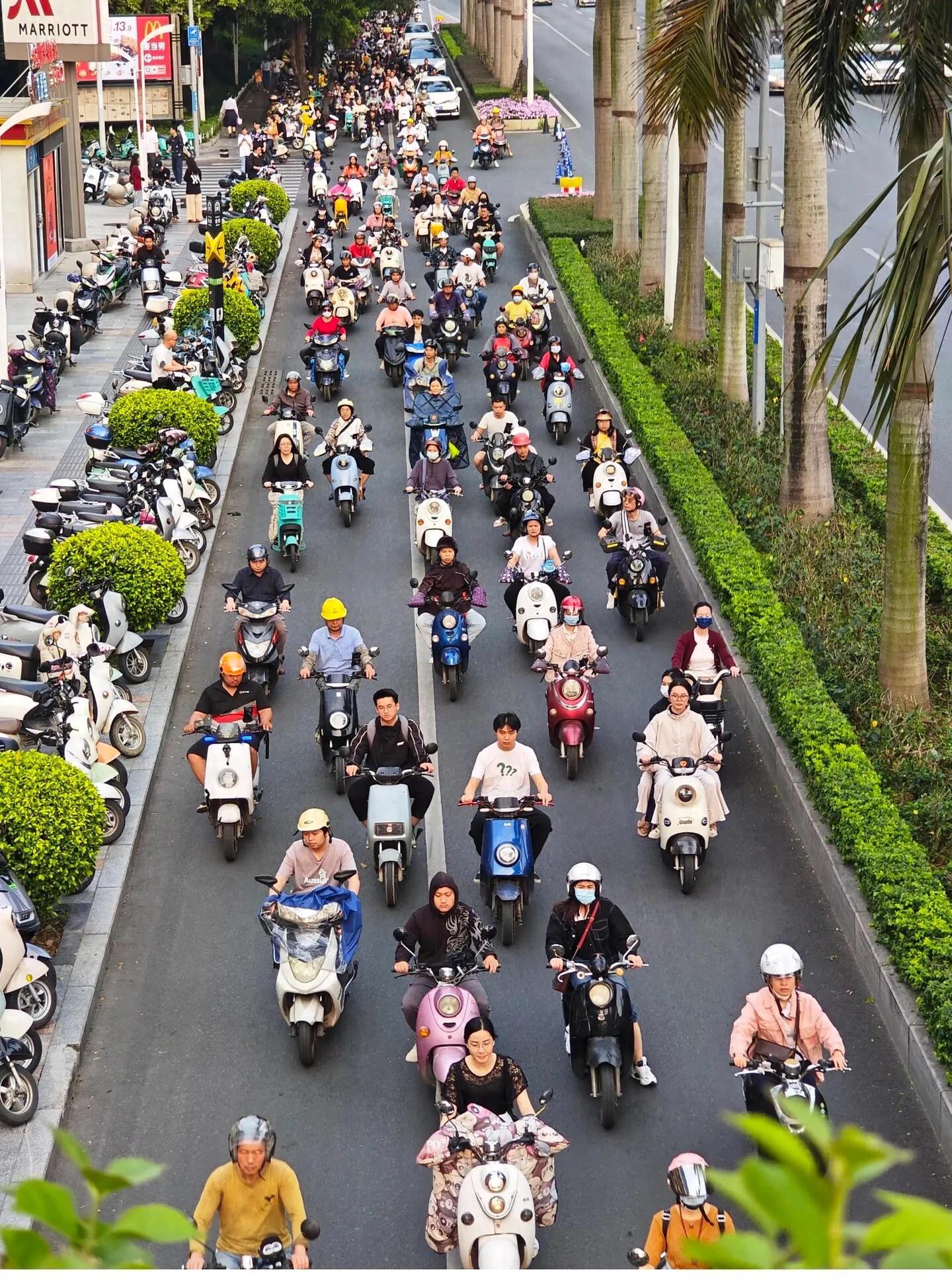 限行_電動車限行取消 稅費減免政策 充電補貼方案