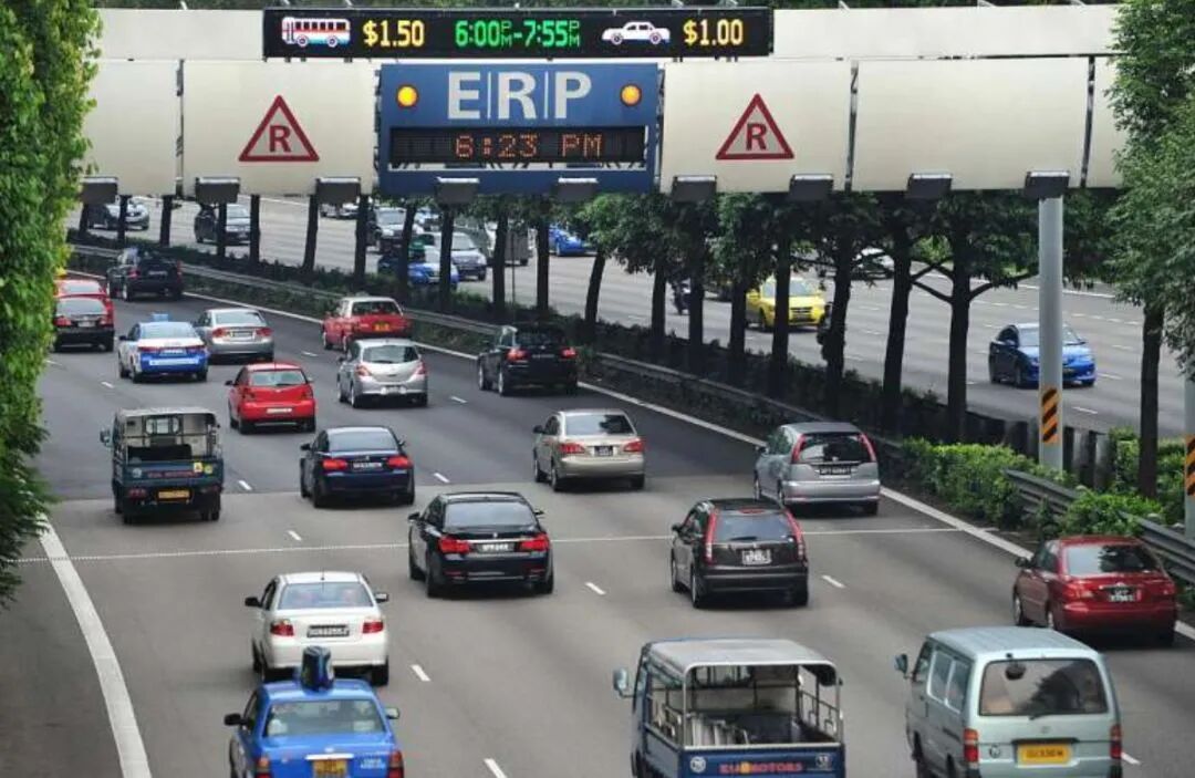 新能源汽車限行政策_(dá)新能源車與燃油車交通公平性_限行