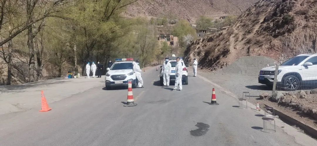 出行提示_疫情防控高速收費(fèi)站措施_青海高速公路交通管制信息