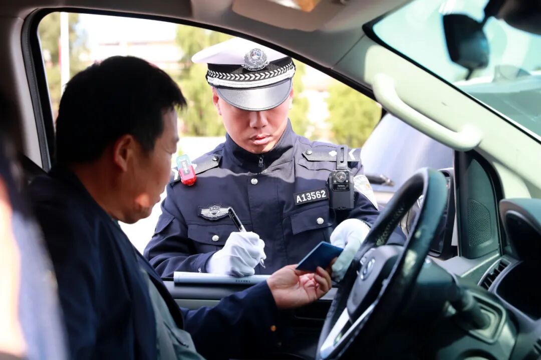 哈爾濱中秋假期高速公路擁堵_出行提示_哈爾濱國慶返程交通疏導