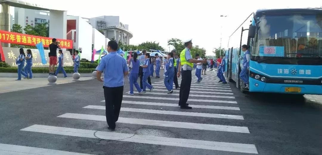 禁行扣幾分罰款多少_禁行標(biāo)志牌_禁行