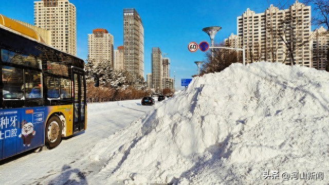河北高速交警降雪天氣出行安全_河北高速交警雪天路況信息_出行提示