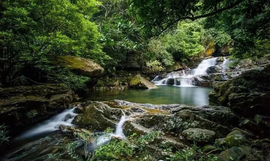 出行提示_欽州國(guó)慶中秋假期交通出行指南_欽州國(guó)慶中秋假期道路施工通告