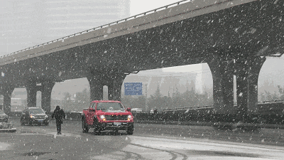 冰雪路面行車(chē)注意事項(xiàng)_雨雪天安全駕駛技巧_出行提示