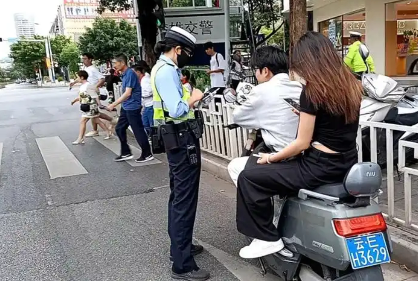 電動(dòng)車3+7嚴(yán)查_禁行_禁止上路電動(dòng)車類型