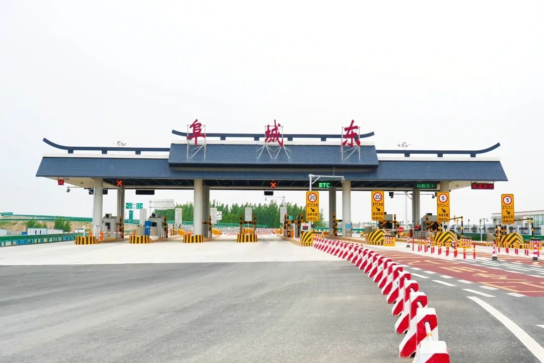 2025年端午節(jié)高速出行流量預(yù)判_端午節(jié)旅游包車免費政策_(dá)出行提示