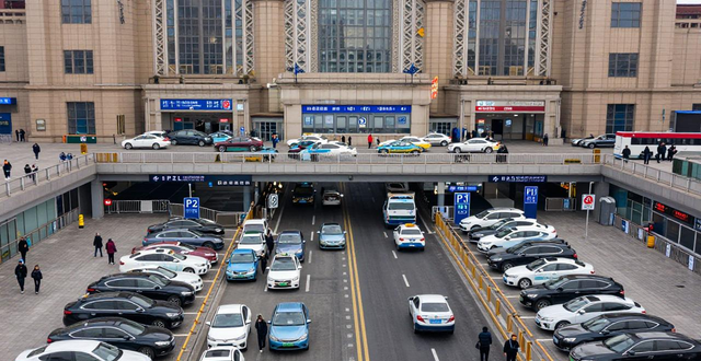北京南站春運出行攻略_北京西站接送站落客位置_出行提示